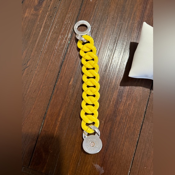 Marc by Marc Jacobs Katie Turnlock Bracelet yellow - Picture 4 of 8